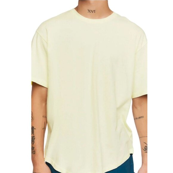 NWT FOREVER 21 Solid Light Yellow T-shirt Men's L Crew Neck Tee Short Sleeve NEW - Picture 5 of 6
